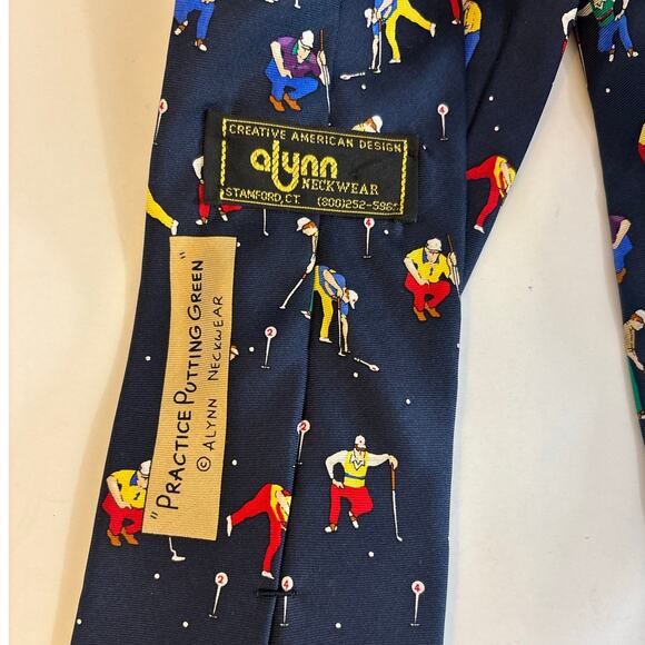 Alynn Vintage Men's Necktie Practice Putting Green Golf 100% Silk - Picture 4 of 5